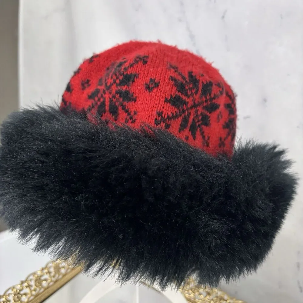 Vintage 90s Cossack Papakha Brimmed Faux Fur Hat Beanie Après-Ski Festive Retro